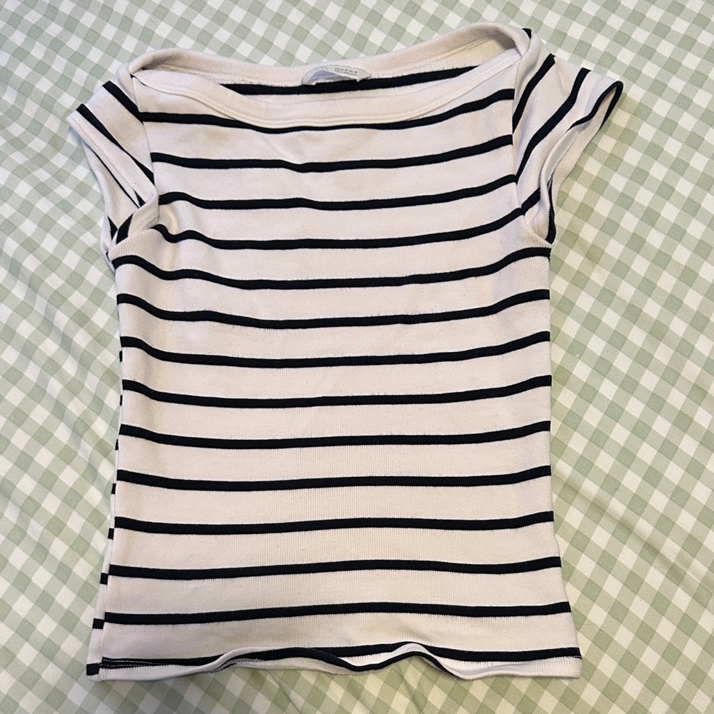 Zara Black and White Striped Short Sleeve Top